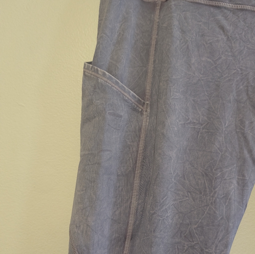 Lululemon Wunder Under High-Rise Leggings Size 8 Purple - Picture 4 of 8